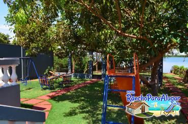 Rancho Laura Mariana para Alugar em Miguelopolis - Playground