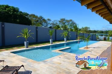 Rancho Recanto das Palmeiras para Alugar em Miguelopolis - Piscina com Prainha
