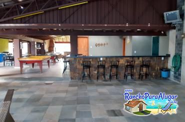 Rancho Anaconda para Alugar em Miguelopolis - Varanda com Área Gourmet