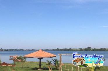 Rancho Ferreira para Alugar em Miguelopolis - Playground as Margens do Rio