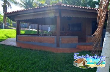 Rancho Barbosa 2 para Alugar em Miguelopolis - Quiosque com Cozinha