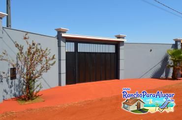 Rancho Laura Mariana para Alugar em Miguelopolis - Entrada