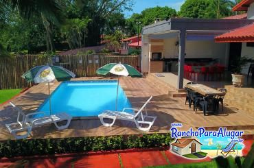 Rancho Aurora para Alugar em Miguelopolis - Piscina ao Lado da Varanda