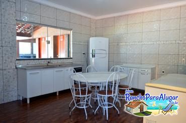 Rancho Mendes para Alugar em Miguelopolis - Cozinha