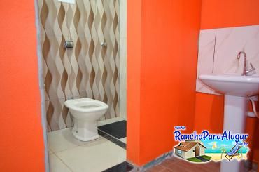 Rancho Mendes para Alugar em Miguelopolis - Banheiro da Suite 1