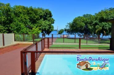 Rancho Nakamura para Alugar em Miguelopolis - Vista da Piscina para o Rio