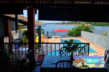 Rancho do Clésio para Alugar em Miguelopolis - Vista da Varada para a Piscina