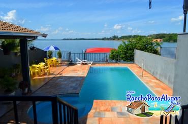 Rancho do Clésio para Alugar em Miguelopolis - Vista da Varada para a Piscina