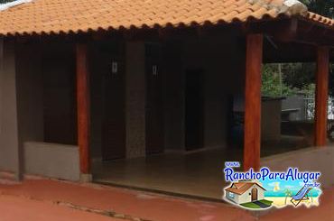 Rancho Silva para Alugar em Miguelopolis - Quiosque com Área de Churrasco