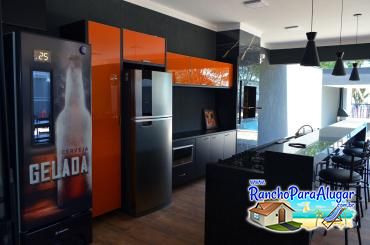 Rancho Prime para Alugar em Miguelopolis - Cozinha