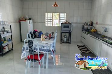 Rancho Tucuna para Alugar em Niquelandia - Cozinha