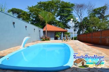 Rancho Santa Luzia para Alugar em Miguelopolis - Piscina