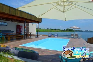 Rancho Leão de Judá para Alugar em Miguelopolis - Piscina ao Lado da Área Gourmet