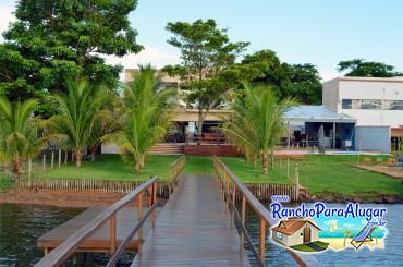 Rancho Kidelícia para Alugar em Miguelopolis - Vista do Píer para o Rancho