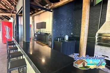 Rancho Chales do Rio Grande para Alugar em Miguelopolis - Área Gourmet