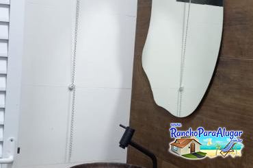 Rancho Recanto das Palmeiras 2 para Alugar em Miguelopolis - Banheiro as Suites