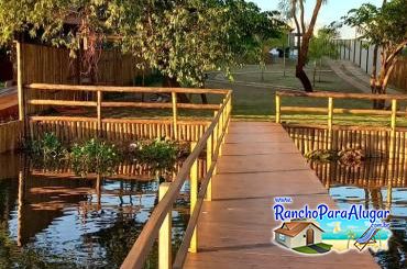 Rancho Recanto das Palmeiras 2 para Alugar em Miguelopolis - Vista do Pier para o Rancho