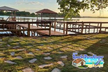 Rancho Recanto das Palmeiras 2 para Alugar em Miguelopolis - Pier com Quiosque