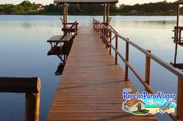 Rancho Recanto das Palmeiras 2 para Alugar em Miguelopolis - Píer Coberto