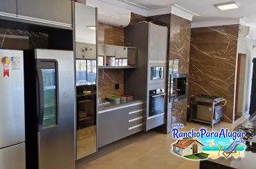Rancho Camarote para Alugar em Miguelopolis - Cozinha