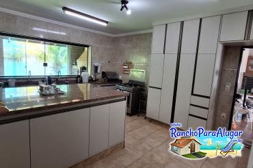 Rancho Pingo de Dó para Alugar em Rifaina - Cozinha