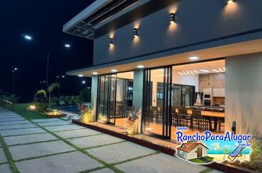 Rancho Meirival 7 para Alugar em Miguelopolis - Área Gourmet