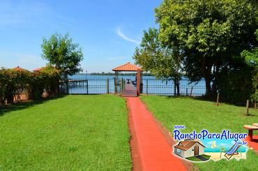 Rancho Dois Irmãos para Alugar em Miguelopolis - Vista do Quiosque para o Rio