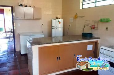 Rancho do Vale - Nº 40 para Alugar e à Venda em Miguelopolis - Cozinha