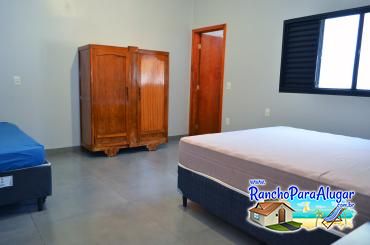 Rancho Oliveira para Alugar em Miguelopolis - Suite 1