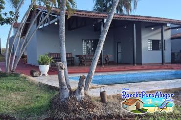 Rancho Vinimar 2 para Alugar em Miguelopolis - Piscina